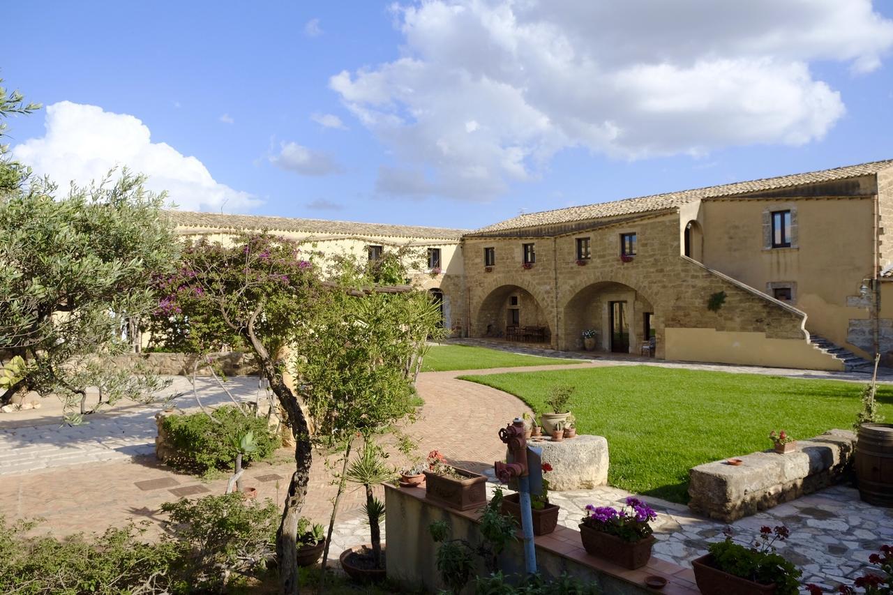 Baglio San Vincenzo Hotel Menfi Buitenkant foto